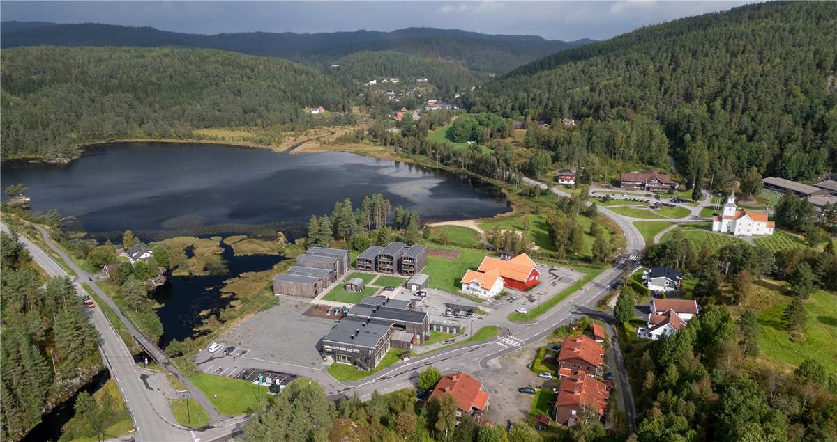 Iveland sentrum - Klikk for stort bilde